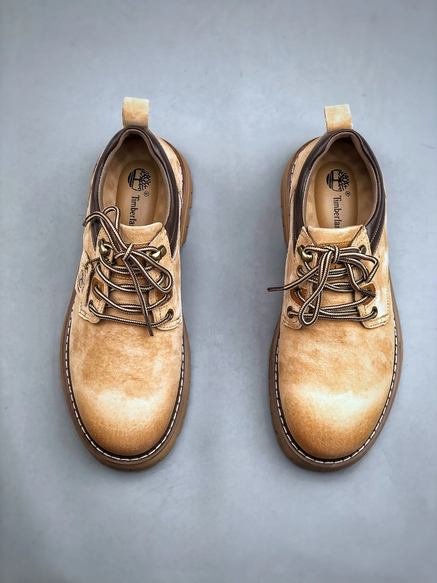 Local pick-up💰520 supports store release. New goods🚀#Timberland Timberland/Timberland classic outdoor low-top work casual shoes. Classic re-creation. Brand new upgrade. Guangdong factory quality. Original box and original packaging. The fabric is made of Italian 🇮🇹 top matte cowhide. It is paired with anti-odor and anti-corrosion genuine leather latex insoles to give you a perfect wearing experience. High-quality and durable. A must-have for sportsmen. Specialized in treating those who are not handsome. High quality and first-class feel. Exclusive supply. Size: 39-44 (one size larger)